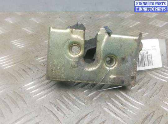 замок двери задней левой AU1641437 на AUDI 80 B4