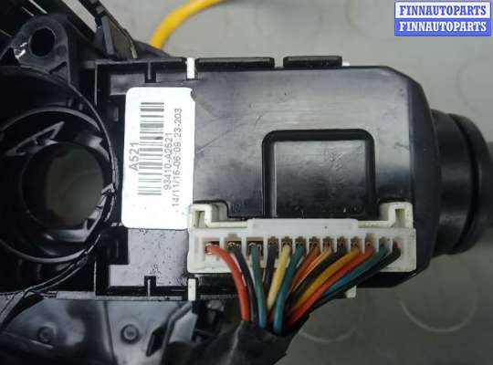 Подрулевой переключатель на Kia Ceed II (JD)