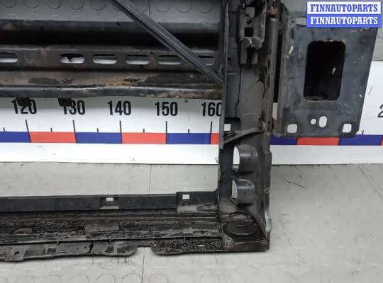 Панель передняя (телевизор) на Skoda Octavia (5E, A7)