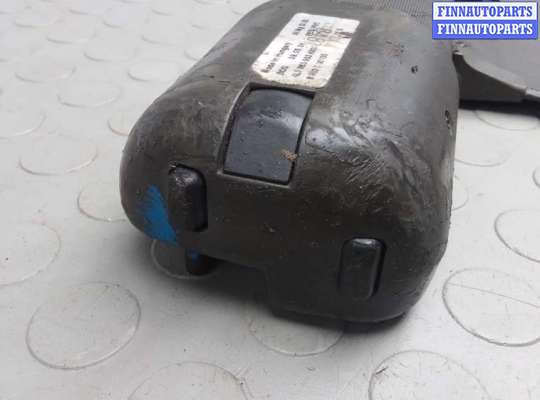 купить шторка багажника на AUDI Q7