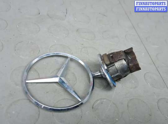 купить значок на капот на MERCEDES BENZ C-CLASS W203