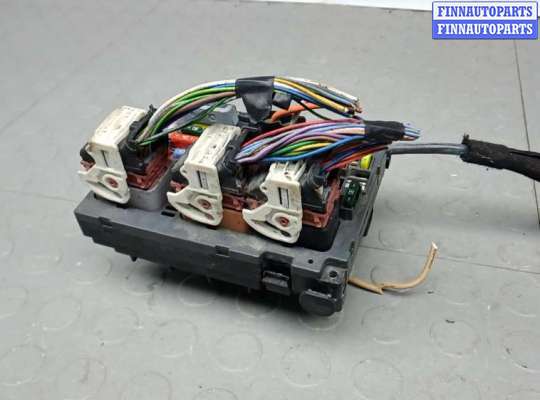 купить блок предохранителей на PEUGEOT 3008 1