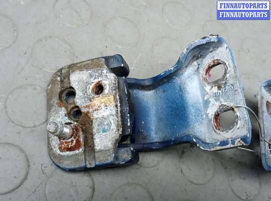 Петля крышки багажника на Ford Transit Mk6 / Mk7