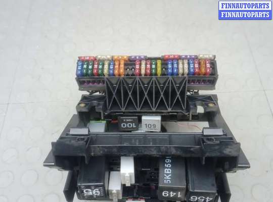 купить блок предохранителей на VOLKSWAGEN PASSAT B6