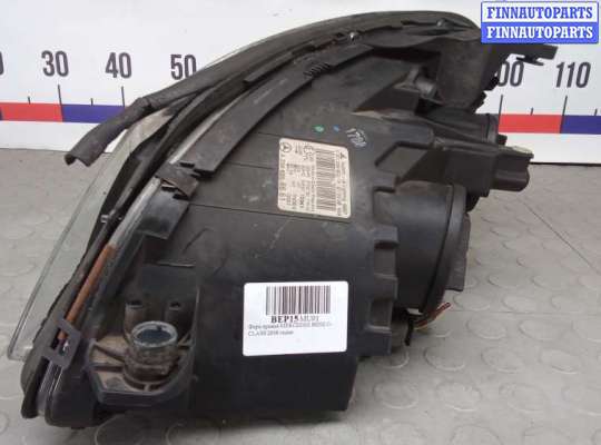 купить фара правая на MERCEDES BENZ C-CLASS W204