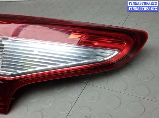 купить фонарь задний правый на NISSAN QASHQAI J11