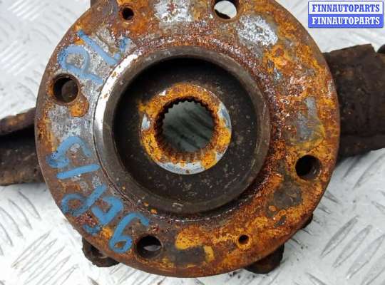 купить ступица передняя левая на PEUGEOT 308 1