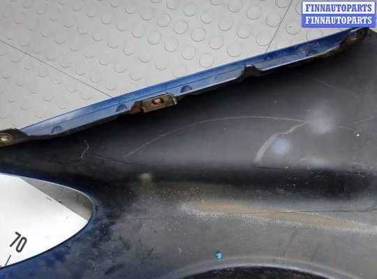 купить крыло переднее правое на MERCEDES BENZ VITO W639