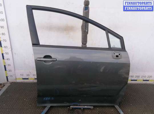 замок двери передней правой TT524900 на TOYOTA COROLLA VERSO 2