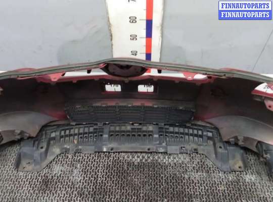Бампер передний на Toyota Auris I (E150)