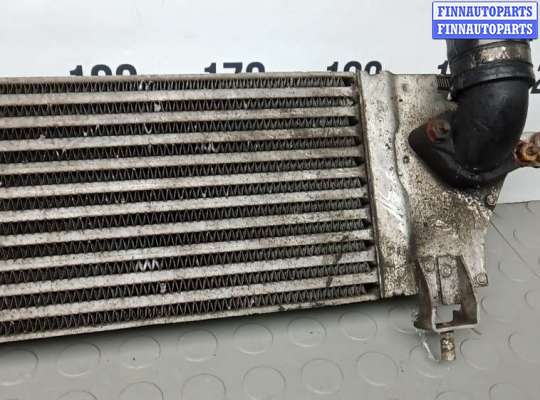 купить радиатор интеркулера на NISSAN QASHQAI J10