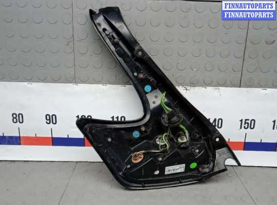 купить фонарь задний правый на NISSAN JUKE F15
