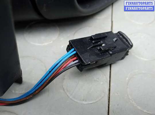 купить зеркало наружное правое на RENAULT MEGANE 3