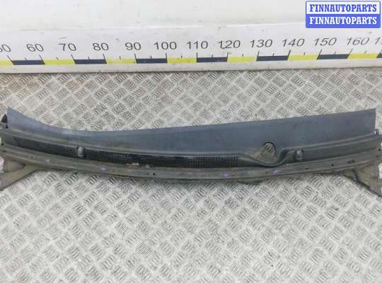 накладка декоративная (жабо, дождевик) MZ632433 на MAZDA CX-9 1