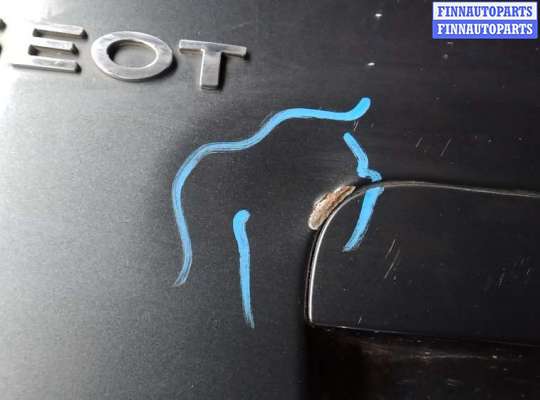 Стекло заднее на Peugeot 5008