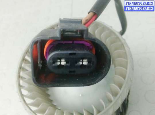 купить моторчик печки на AUDI A8 D3