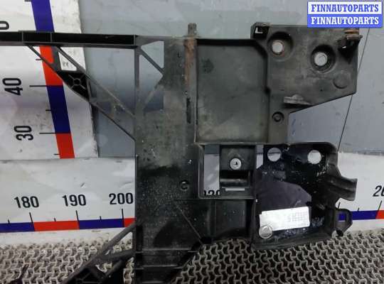 купить передняя панель крепления облицовки (телевизор) на RENAULT MEGANE 3