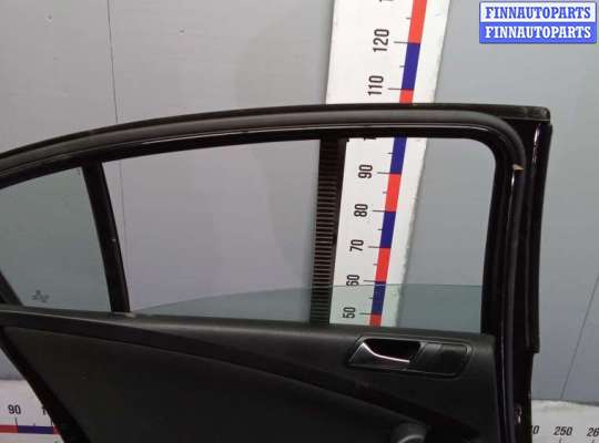 купить дверь задняя левая на VOLKSWAGEN PASSAT B6