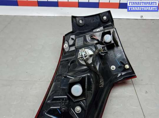 купить фонарь задний правый на NISSAN QASHQAI J11