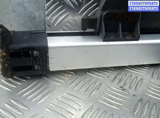 купить шторка багажника на NISSAN NOTE E11