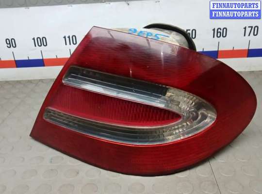 фонарь задний правый MB1459977 на MERCEDES BENZ CLK C209