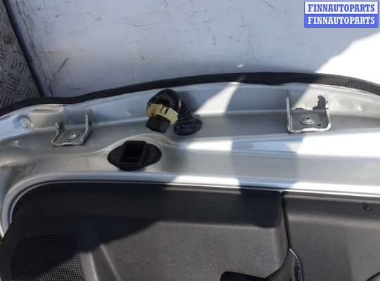 купить дверь задняя правая на PEUGEOT 3008 1