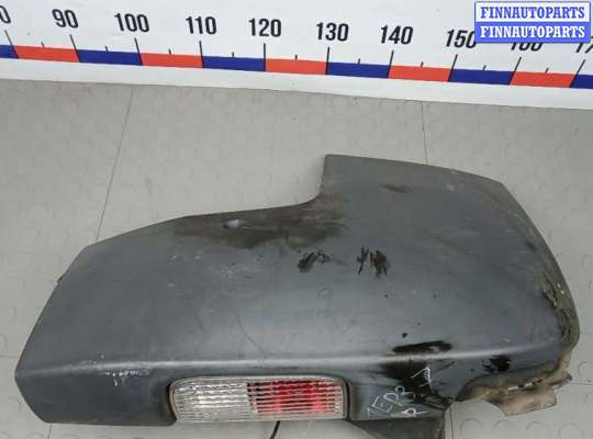 купить клык бампера задний правый на OPEL VIVARO