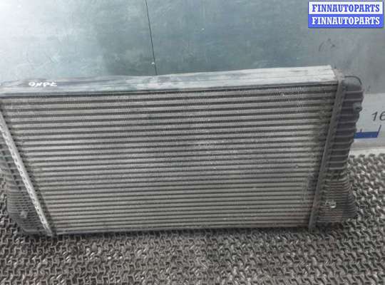 радиатор интеркулера VG2552531 на VOLKSWAGEN PASSAT B6