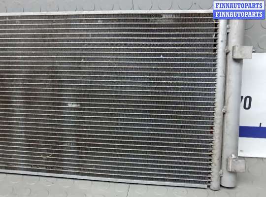 Радиатор кондиционера на Renault Master III