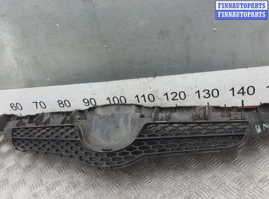 купить решетка радиатора на TOYOTA AURIS E150