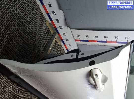 Дверь боковая