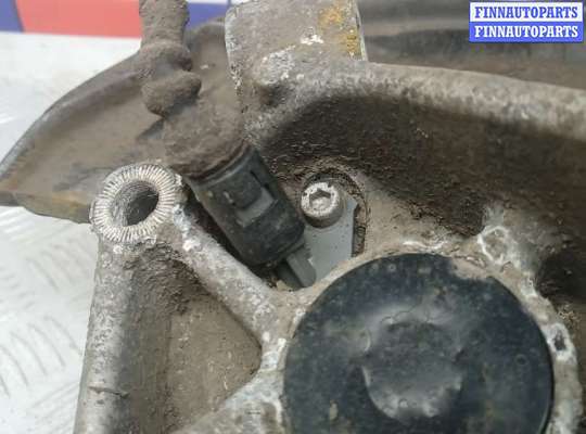 купить ступица задняя правая на VOLKSWAGEN PASSAT B7