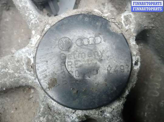 купить ступица задняя правая на VOLKSWAGEN PASSAT B7