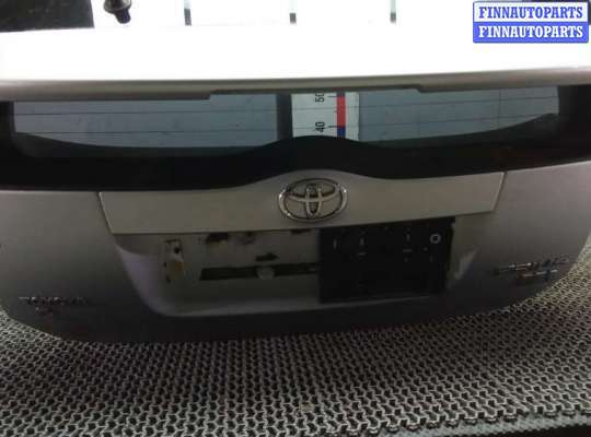 Крышка багажника на Toyota Prius II