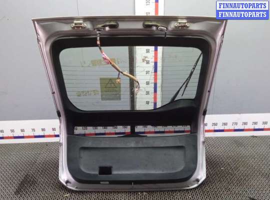 Крышка багажника на Toyota Prius II