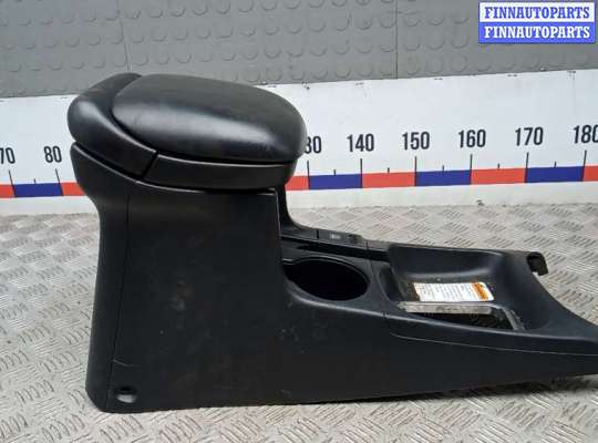 Подлокотник на Suzuki Grand Vitara I (SQ, FT)