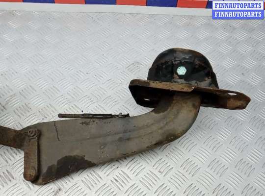 купить ступица задняя правая на VOLKSWAGEN TOURAN (1T1, 1T2)