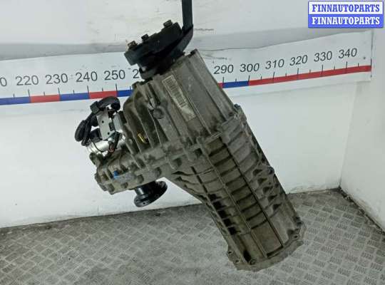 Раздаточный редуктор КПП (раздатка) на Volkswagen Touareg I (7L)