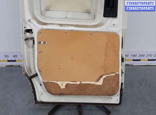 купить дверь сдвижная левая на VOLKSWAGEN CADDY 3