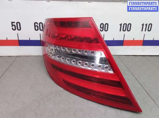 купить фонарь задний левый на MERCEDES BENZ C-CLASS W204