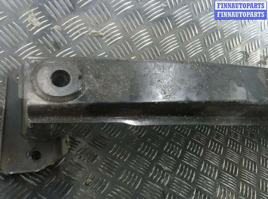 купить усилитель бампера передний (кронштейн) на SKODA RAPID