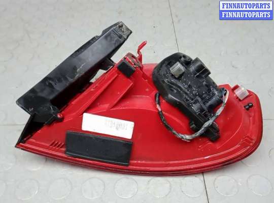 купить фонарь задний левый на AUDI A4 B8