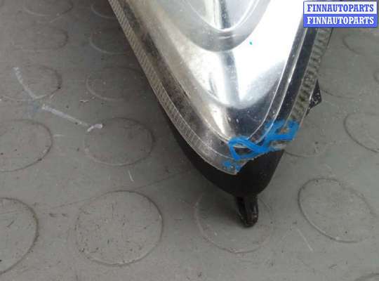 купить фара правая на TOYOTA AURIS E150