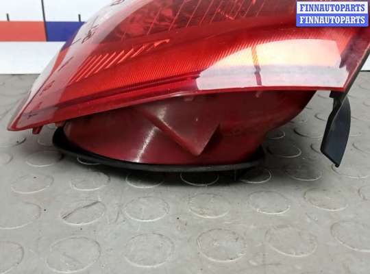 купить фонарь задний правый на KIA CERATO 1