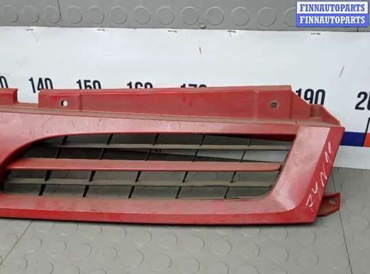 купить решетка радиатора на NISSAN INTERSTAR X70