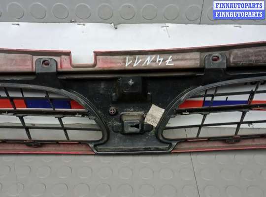 купить решетка радиатора на NISSAN INTERSTAR X70