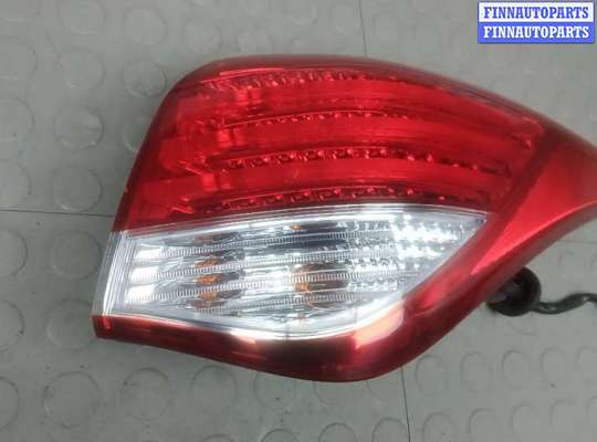 купить фонарь задний правый на HYUNDAI I40