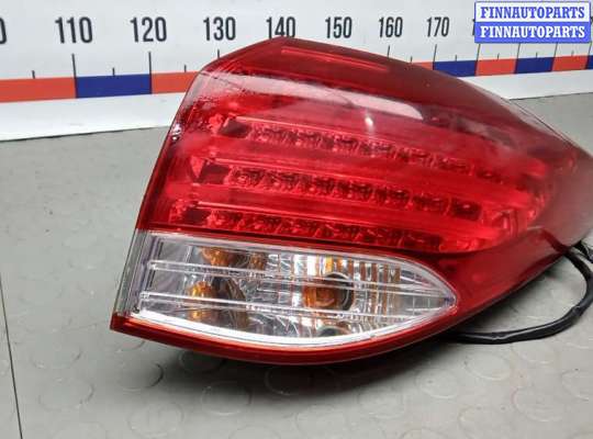купить фонарь задний правый на HYUNDAI I40