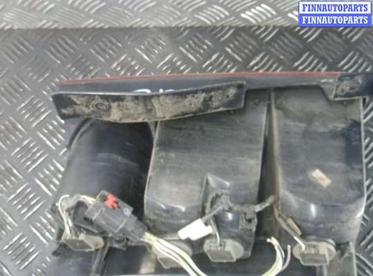 купить фонарь задний правый на CHRYSLER VOYAGER 5