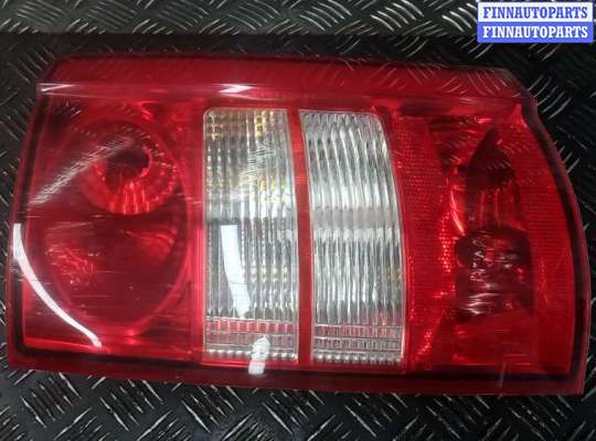 купить фонарь задний правый на CHRYSLER VOYAGER 5